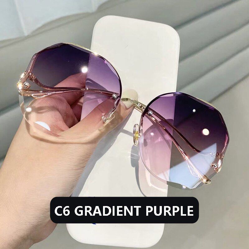 Fashion Sunglasses Women Metal Female UV400 Vintage Ladies Stylish Design Oversized Square Sunglasses For Women