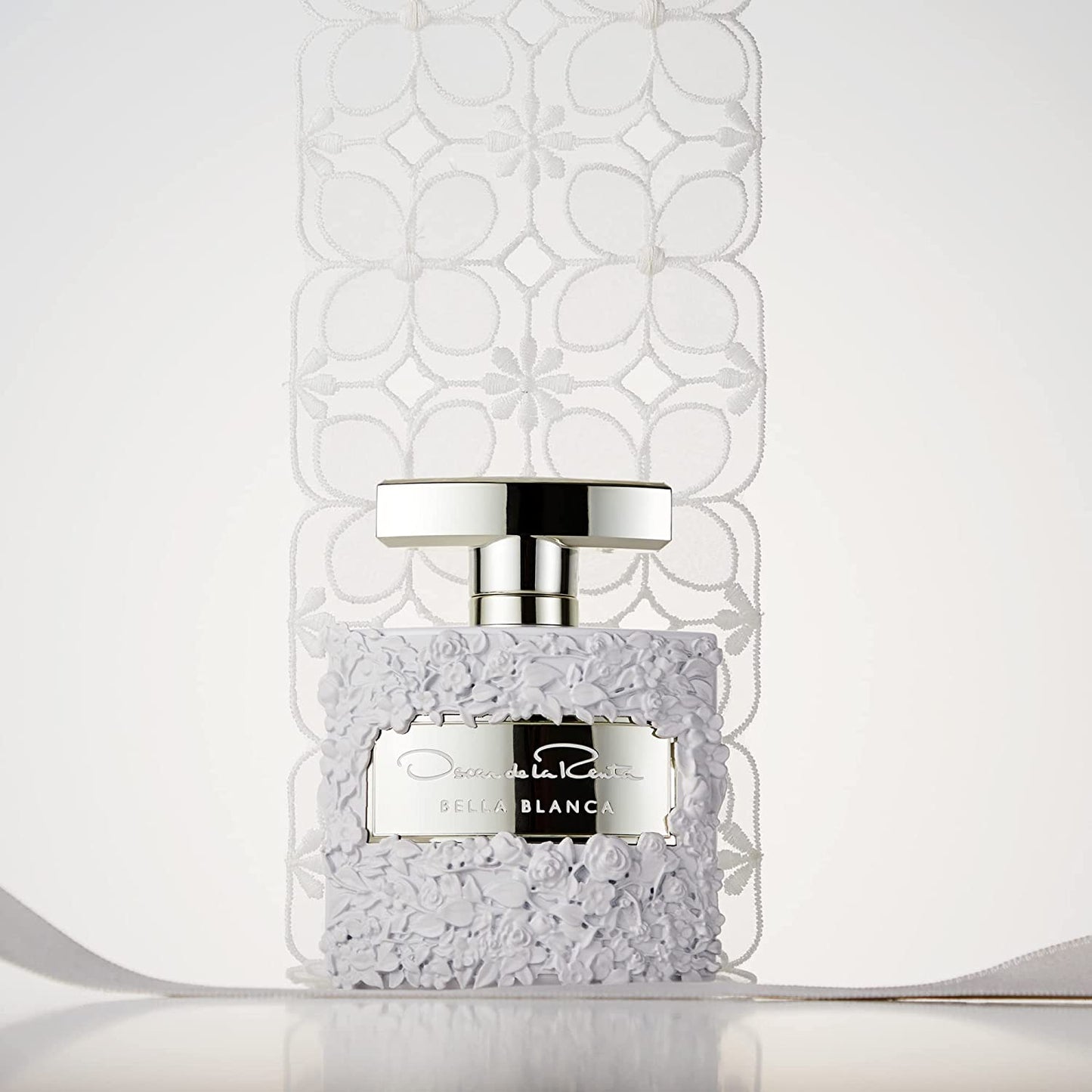 Oscar De La Renta Bella Blanca Eau de Parfum Perfume Spray For Women
