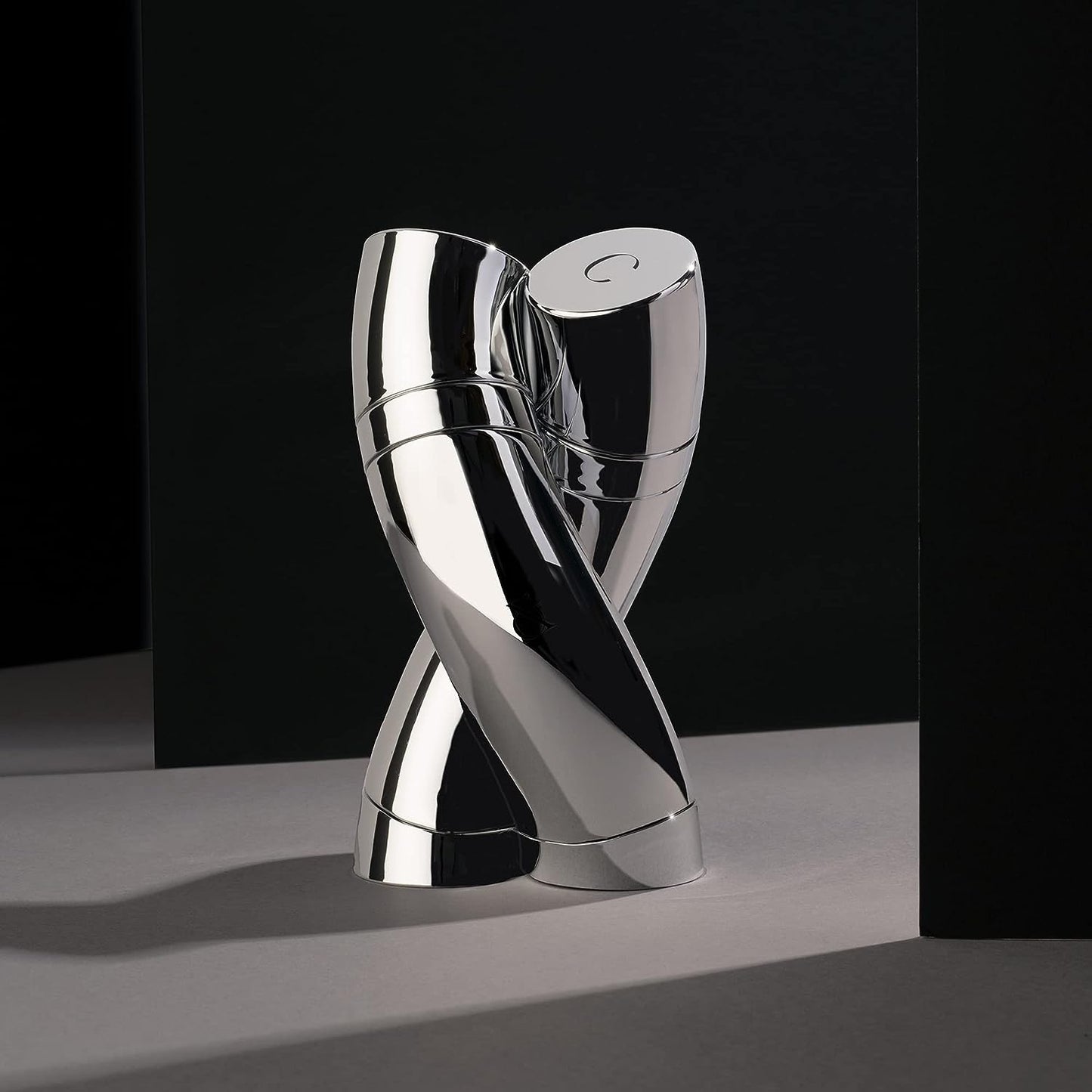 R&C Original by  - the Fragrance Duo - Matching Fragrances for Him and Her - Beautifully Entwined, Magnetic Bottles Symbolize Unity - Sensual and Indulgent Scent - 2 Pc EDP Spray