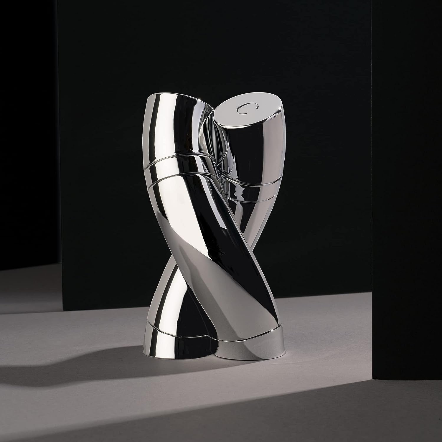 R&C Original by  - the Fragrance Duo - Matching Fragrances for Him and Her - Beautifully Entwined, Magnetic Bottles Symbolize Unity - Sensual and Indulgent Scent - 2 Pc EDP Spray